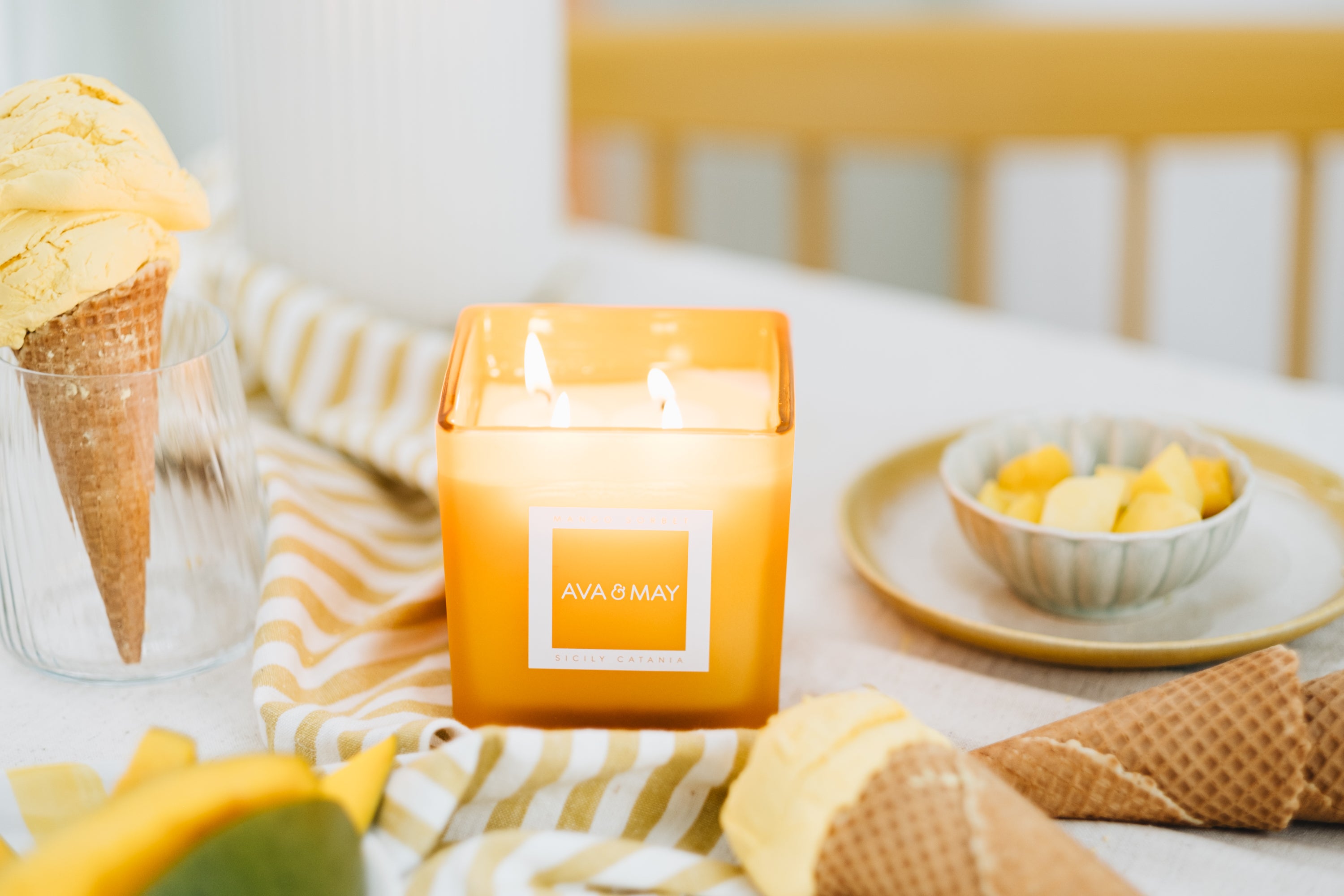 Candela profumata grande Sorbetto al Mango