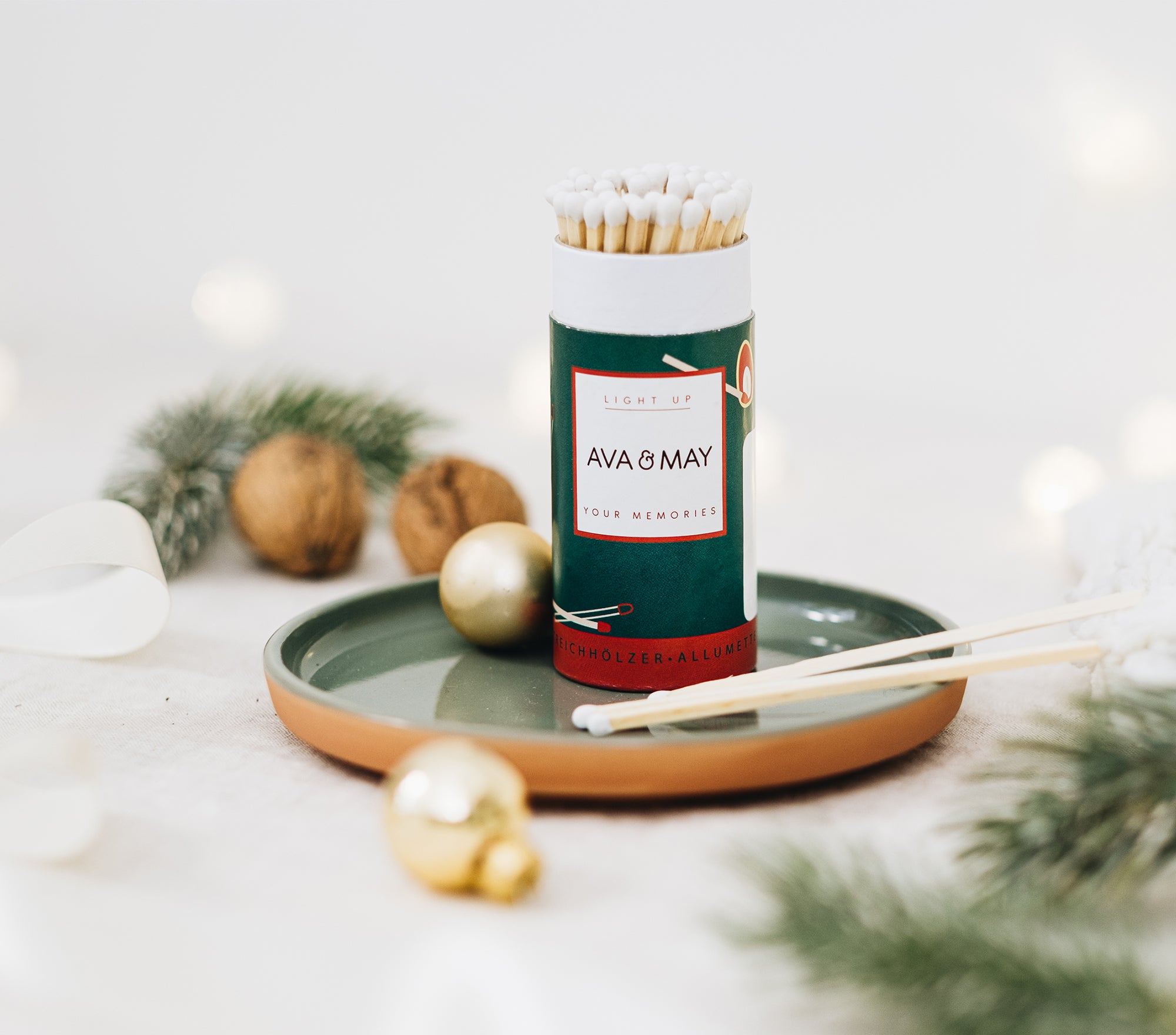 Fiammiferi Winter Edition - AVA & MAY - Italia