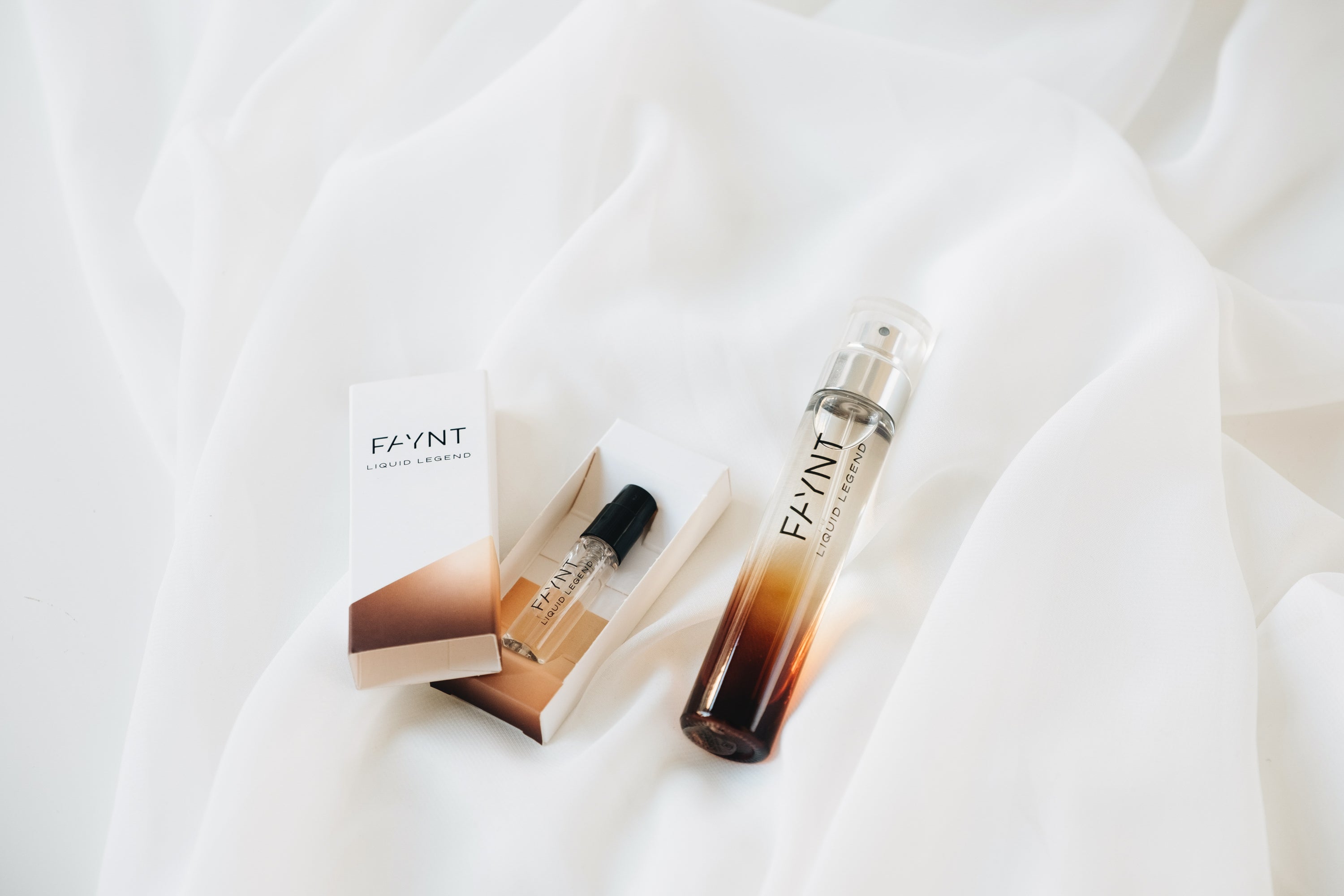 Explore Liquid Legend - AVA & MAY - Italia