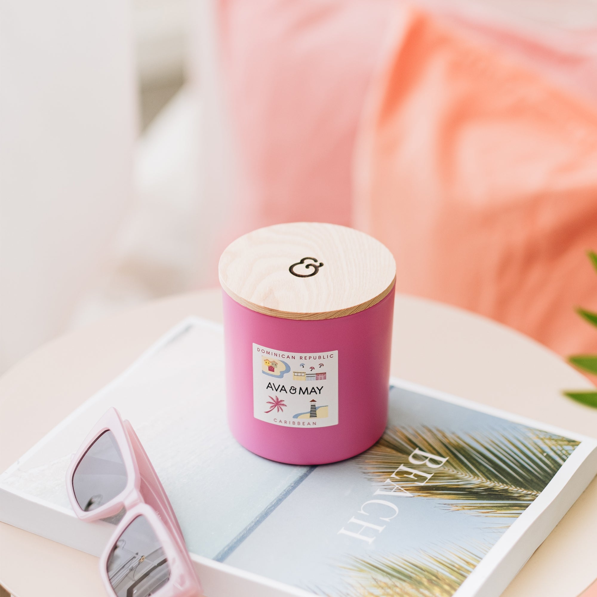 Candela profumata grande Repubblica Dominicana - AVA & MAY - Italia