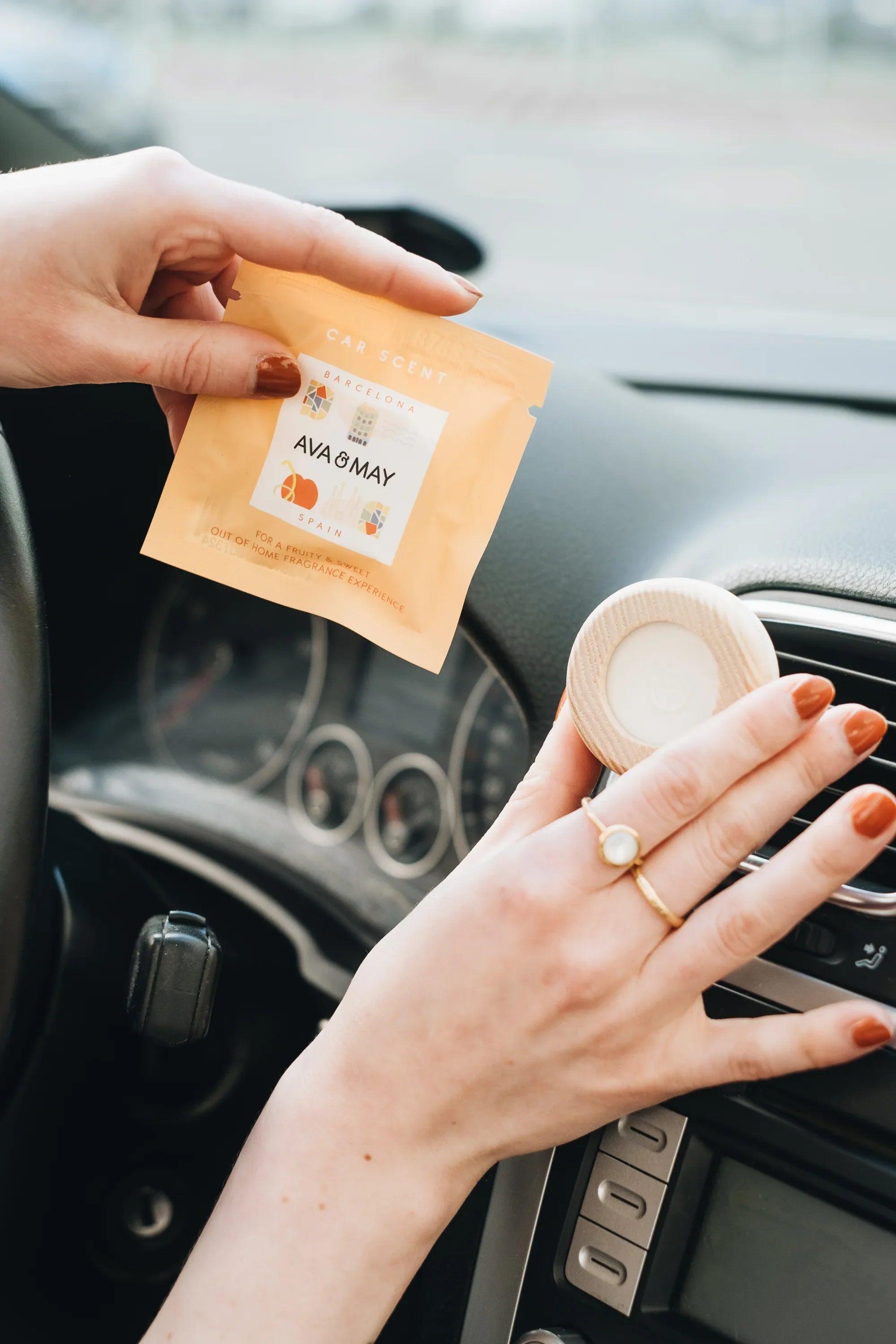 Profumatore Auto Parti con i nostri profumatori per auto! – AVA & MAY - Italia