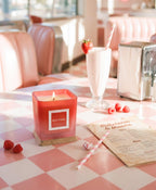 Candela profumata Strawberry Milkshake