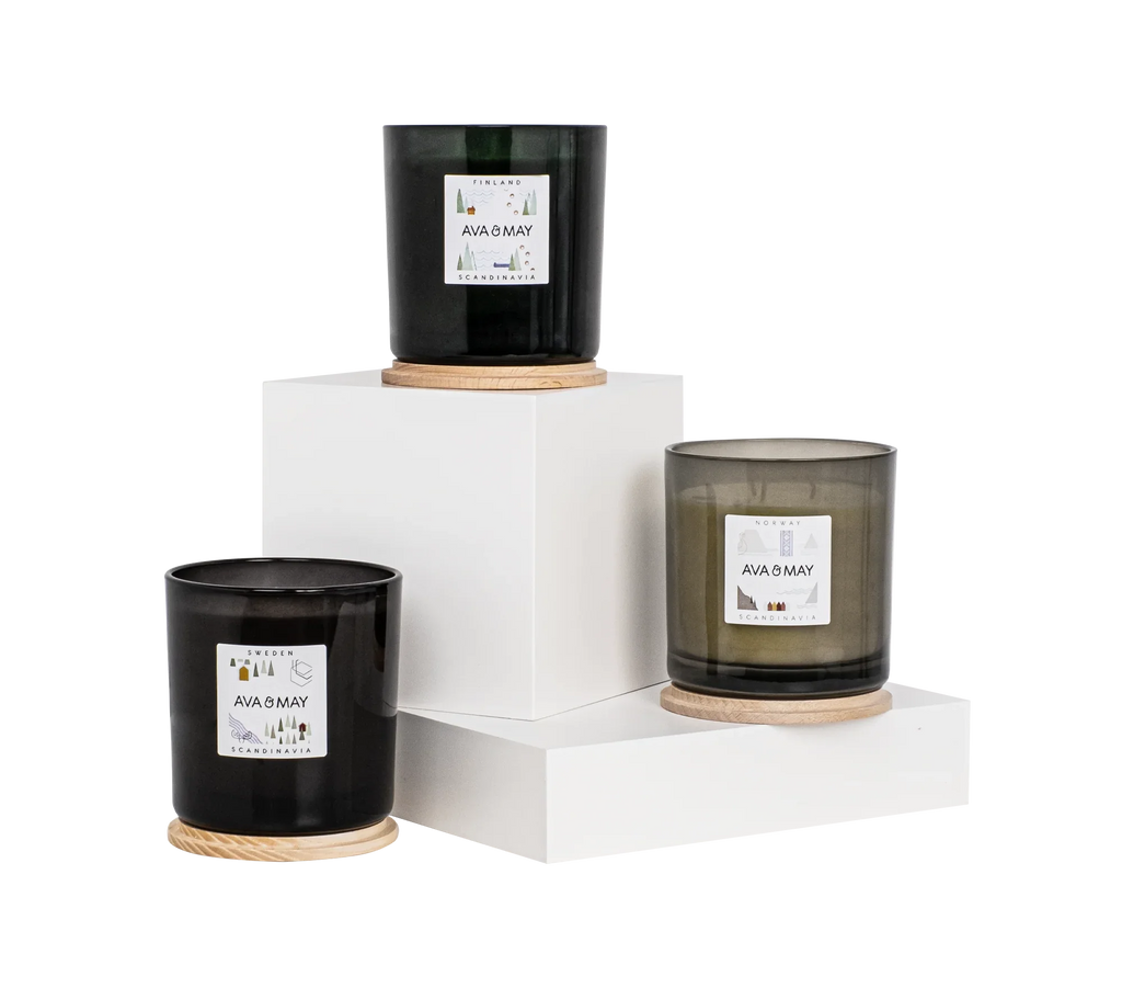 Set Scandinavia - AVA & MAY - Italia